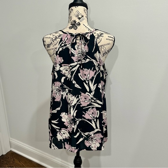 Banana Republic Floral Tank Blouse (Large) - Picture 4 of 7